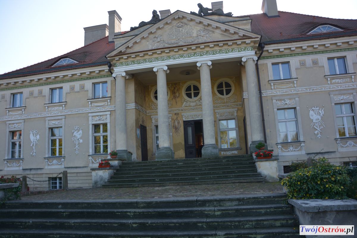 Pałac w Lewkowie